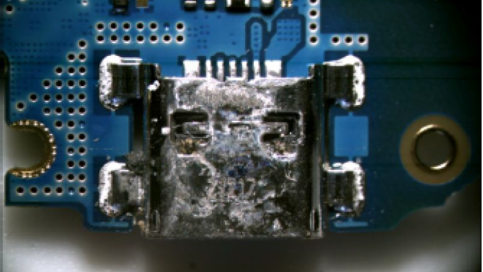 Compoñente electrónico