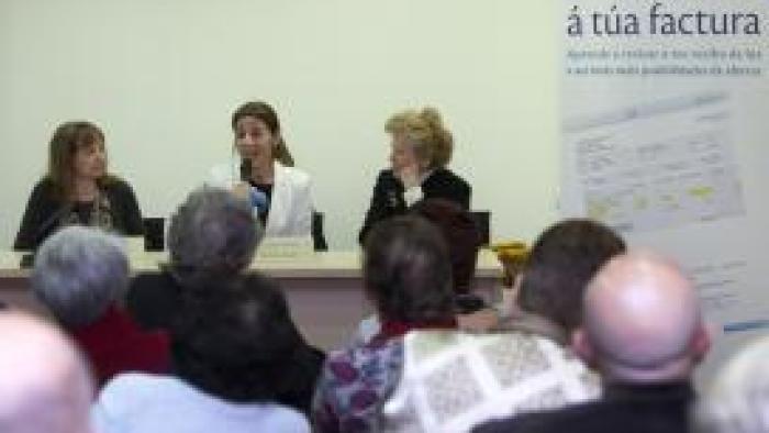 Sol Vázquez durante a xornada informativa	