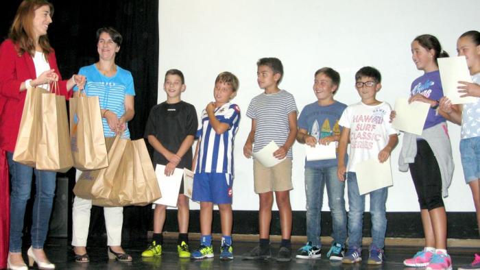 O PREMIO DO CERTAME DE VÍDEOS DO PROGRAMA LECER CONSUMO DO IGC RECAE NA SÚA TERCEIRA EDICIÓN DE NOVO EN ESTUDANTES DE MUROS