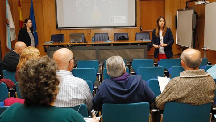 A directora xeral de Comercio e Consumo, Sol Vázquez Abeal, participou hoxe en Ferrol na primeira das xornadas incluídas na camp