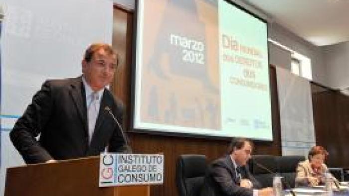 Javier Guerra no acto